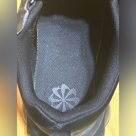 Nike Air Max 2021 Men Triple Black - Picture 9 of 13